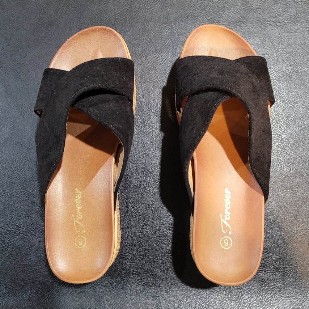 Platform slip sandals